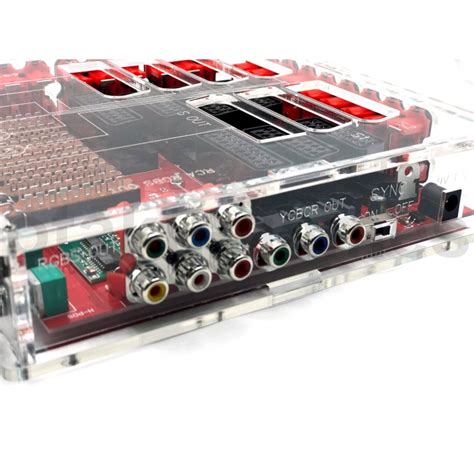 6 Port RGB Scart/RCA/Component Switch (with housing) .